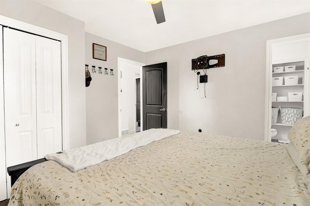 810 Almond Avenue, Beaverlodge, AB