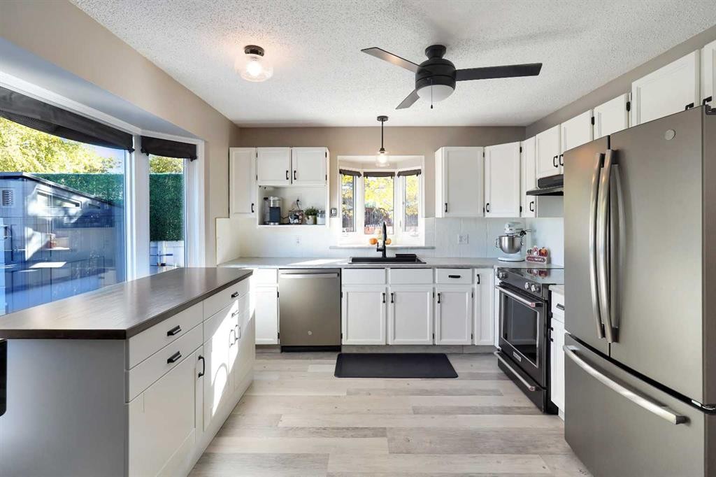 9426 64 Avenue, Grande Prairie, AB