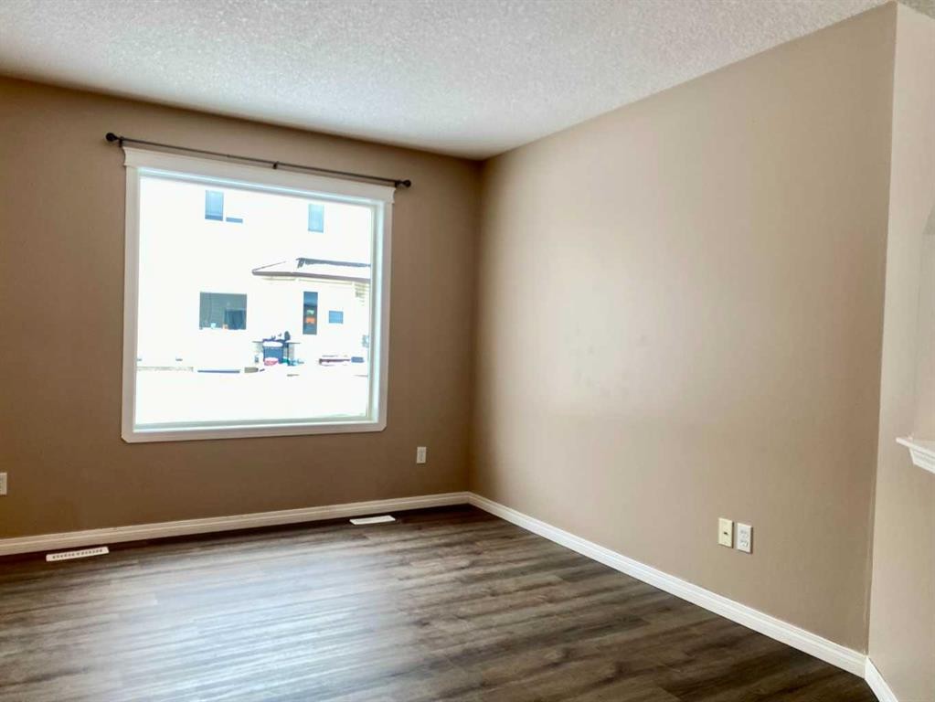 208-10150 121 Avenue, Grande Prairie, AB