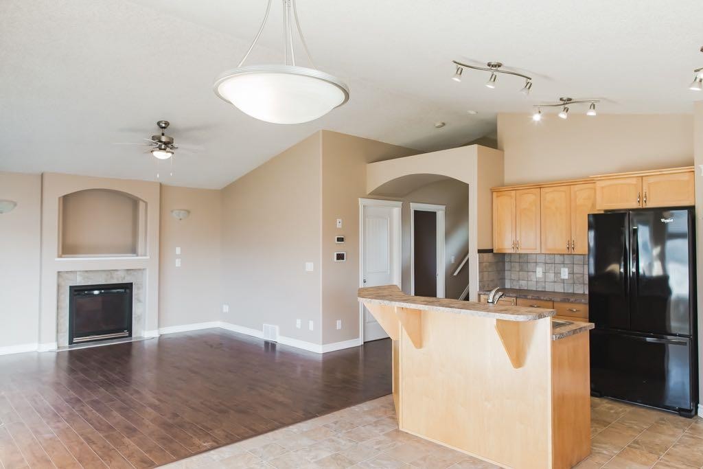 40 Pinnacle Lake Drive, Grande Prairie, AB