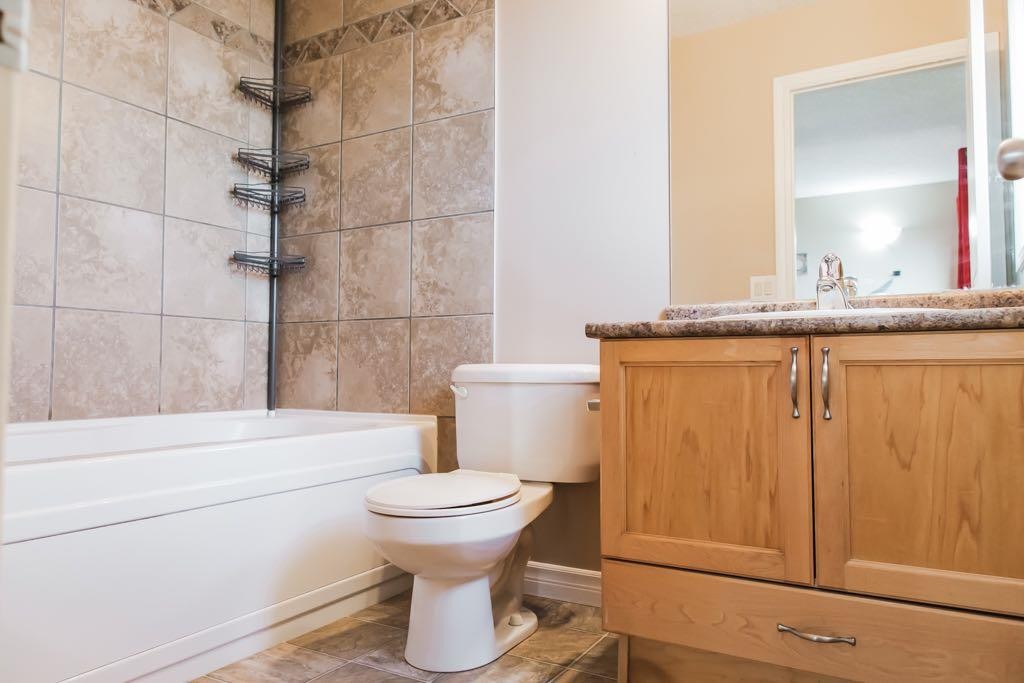 40 Pinnacle Lake Drive, Grande Prairie, AB