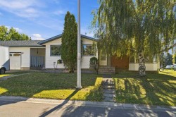 11107 94 Street Grande Prairie, AB T8V 1Y8