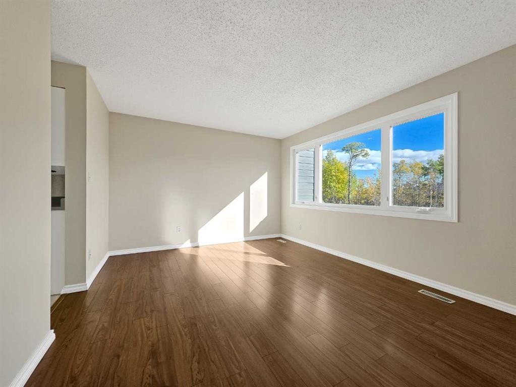 5 97 Avenue, Grande Cache, AB