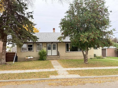 9526 86 Avenue  Peace River, AB T8S 1G5