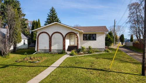 5009 45th Street  High Prairie, AB T0G 1E0
