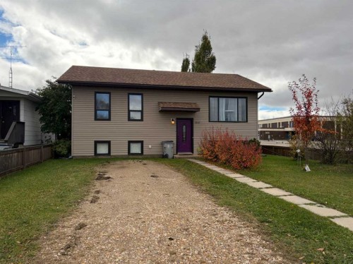 4945 59 Avenue  High Prairie, AB T0G 1E0