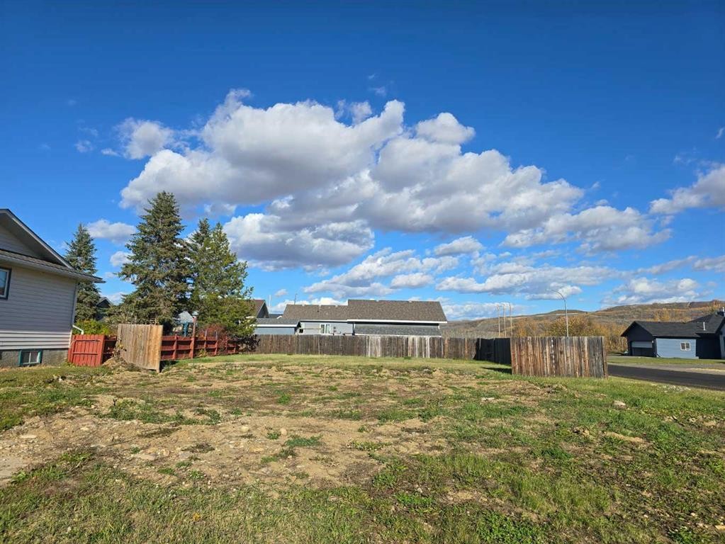 9130 128 Avenue, Peace River, AB