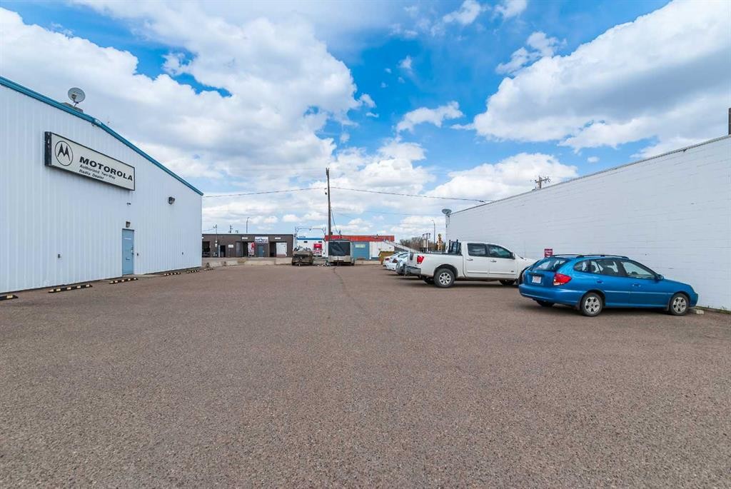 662 16 Street Sw, Medicine Hat, AB