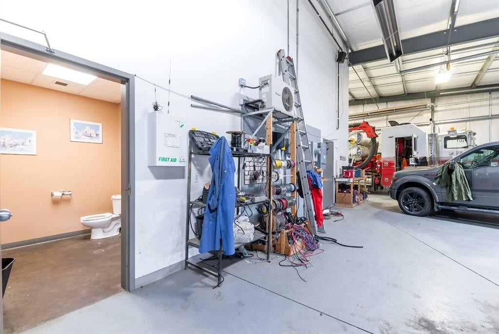 662 16 Street Sw, Medicine Hat, AB