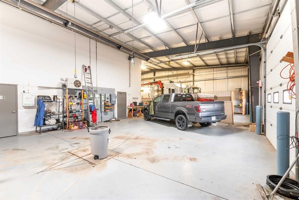 662 16 Street Sw, Medicine Hat, AB