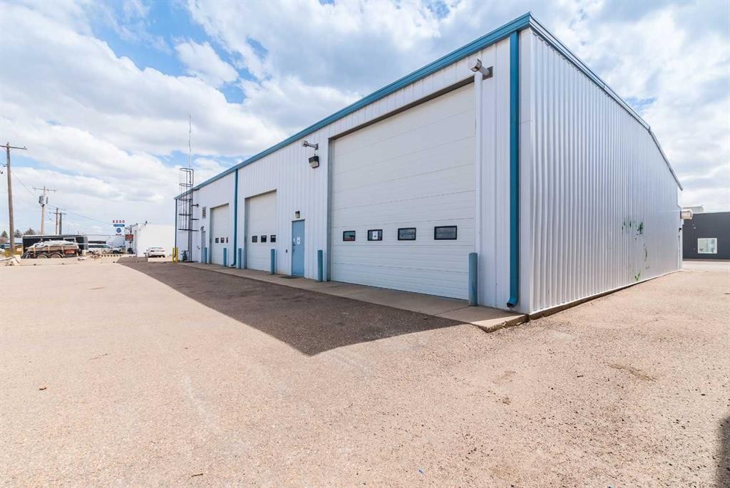 662 16 Street Sw, Medicine Hat, AB