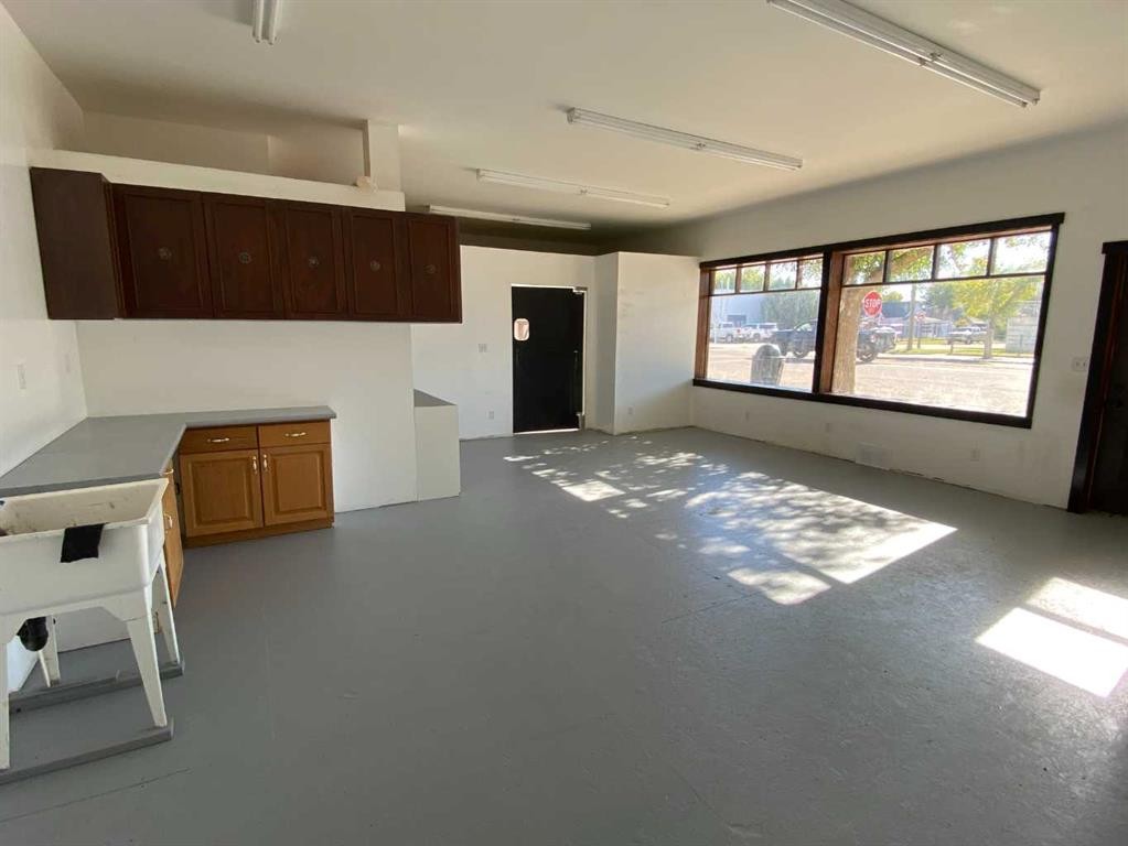 165 Centre Street, Tilley, AB