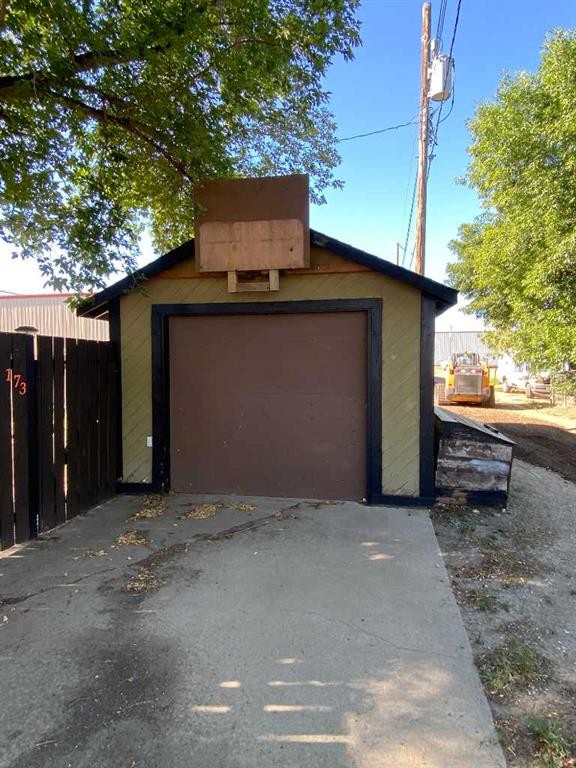 165 Centre Street, Tilley, AB