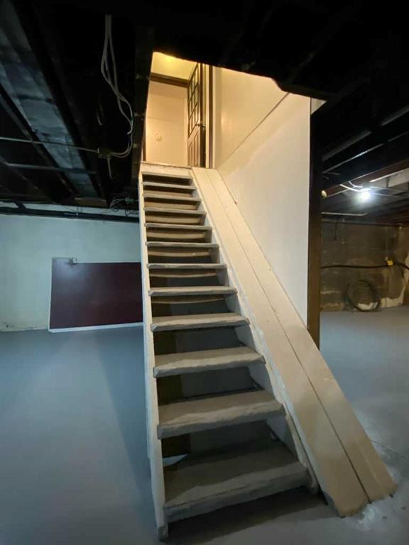 165 Centre Street, Tilley, AB