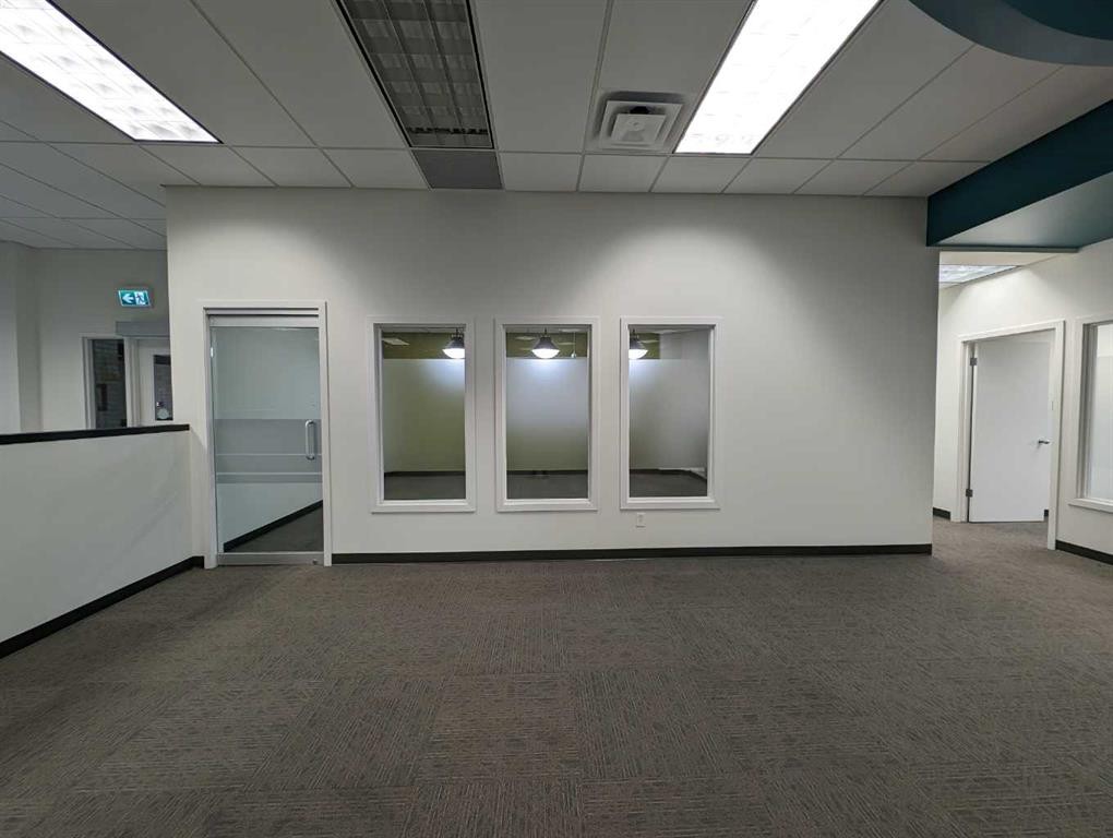 101-556 4 Street Se, Medicine Hat, AB