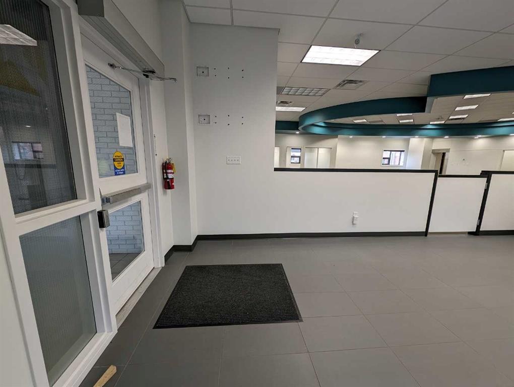 101-556 4 Street Se, Medicine Hat, AB