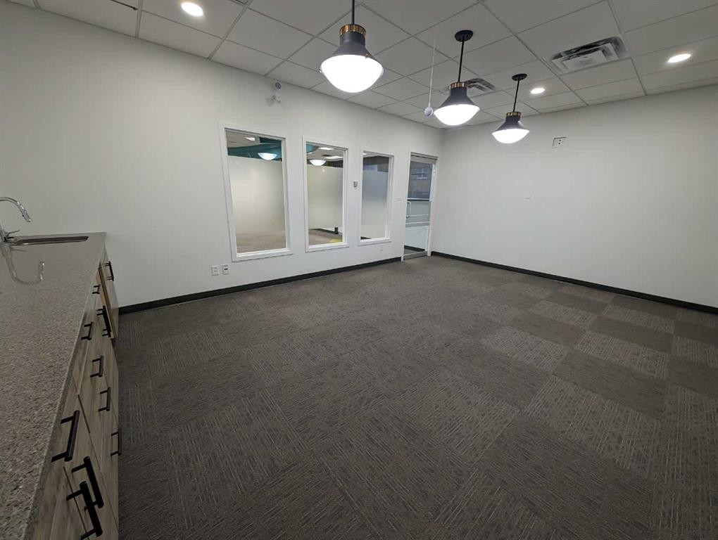 101-556 4 Street Se, Medicine Hat, AB