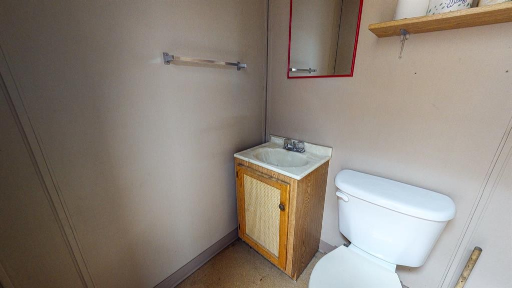 521 Industrial Road, Brooks, AB