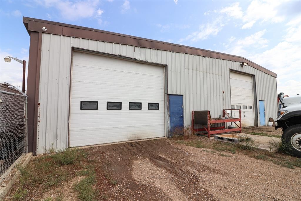 521 Industrial Road, Brooks, AB
