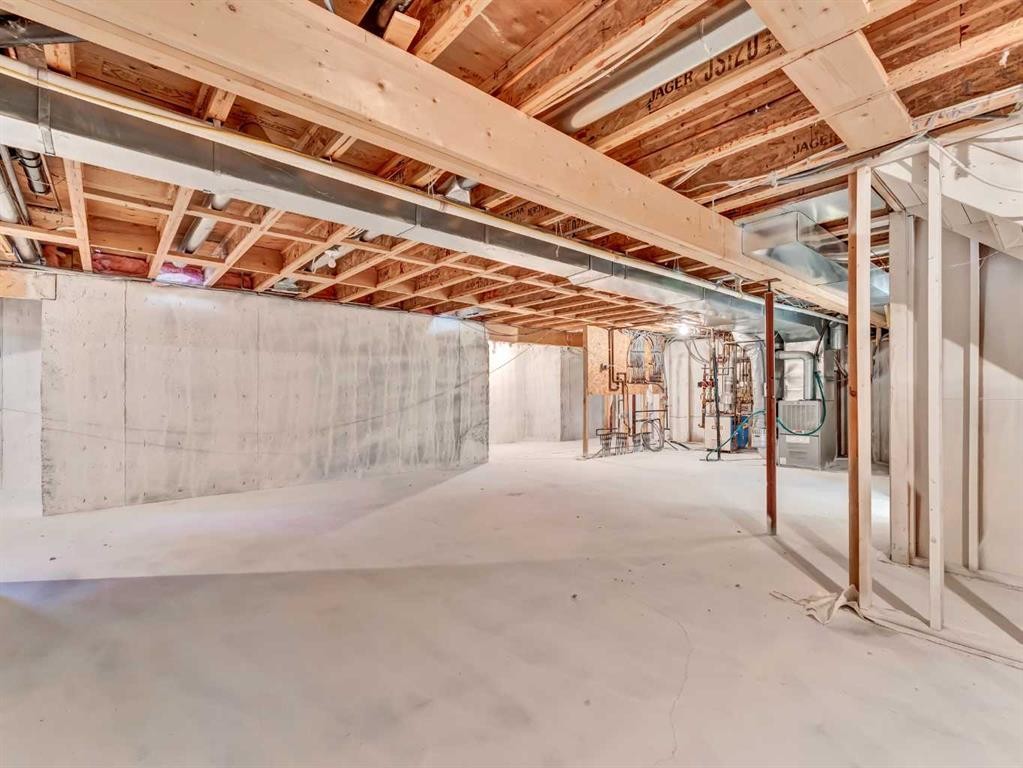 11522 Eagle Butte Road, Rural Cypress County, AB - Indoor Photo Showing Basement