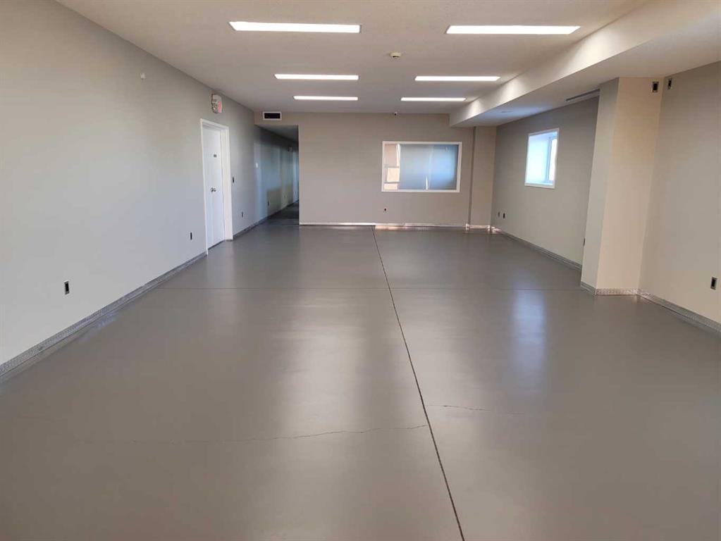 821 17 Street Sw, Medicine Hat, AB