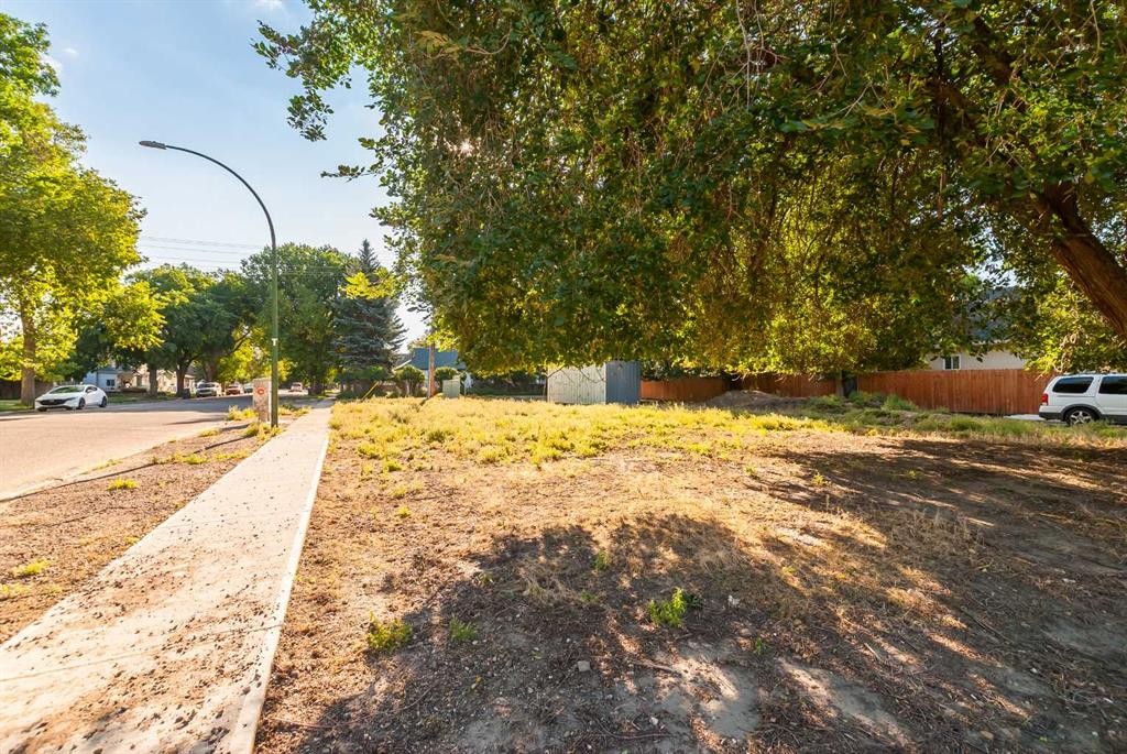 925 Yuill Street Se, Medicine Hat, AB