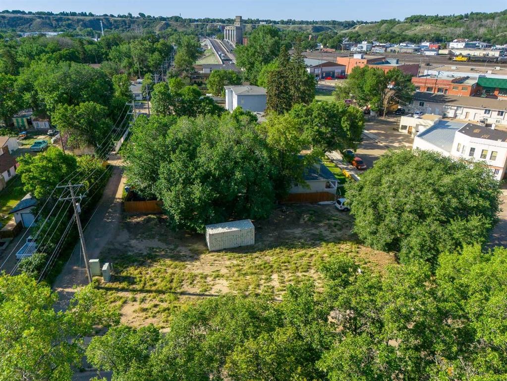 925 Yuill Street Se, Medicine Hat, AB