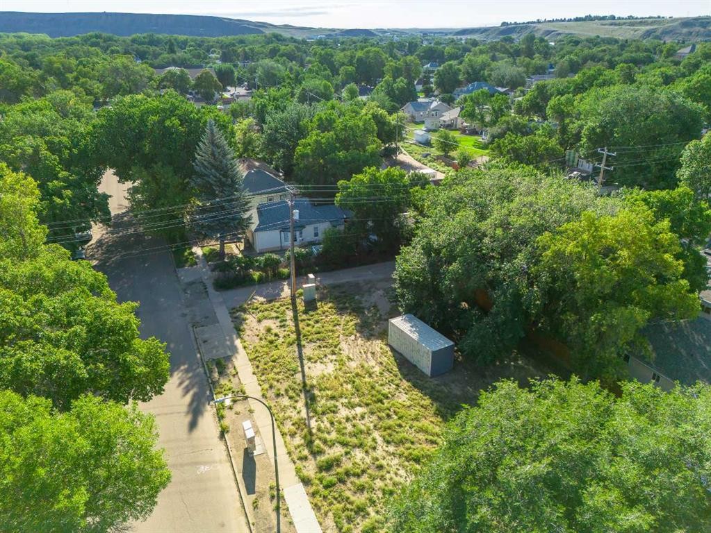 925 Yuill Street Se, Medicine Hat, AB