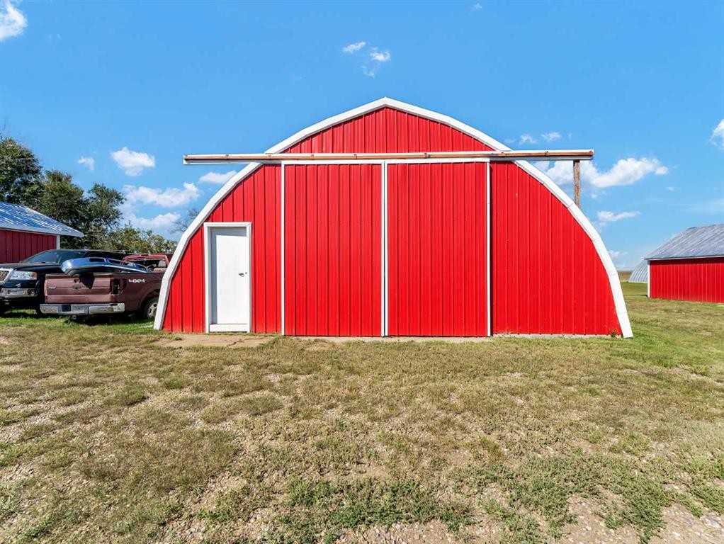 1-13402 Range Road 75, Rural Cypress County, AB - Outdoor