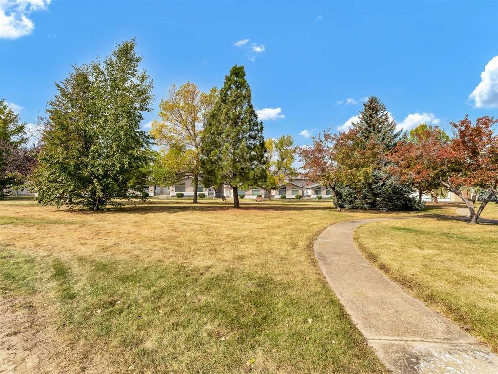 90 Simpson Crescent Se, Medicine Hat, AB - Outdoor With View