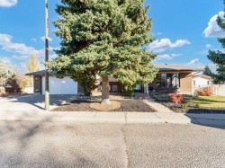 35 Rideau Crescent SE Medicine Hat, AB T1B 3X9