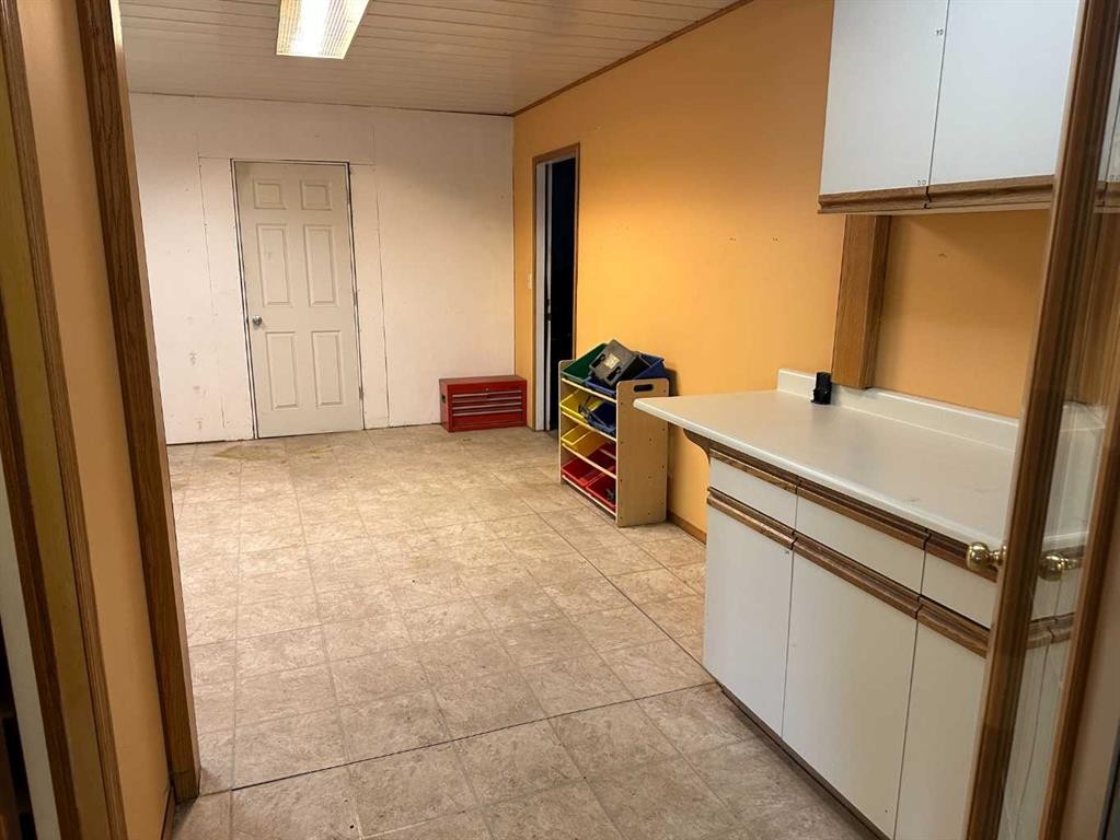 849 16 Street Sw, Medicine Hat, AB