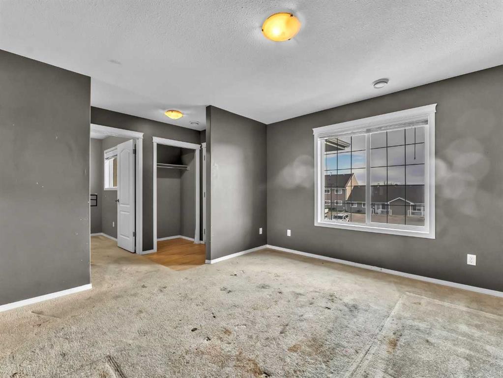 29 Northlands Lane Ne, Medicine Hat, AB - Indoor Photo Showing Other Room