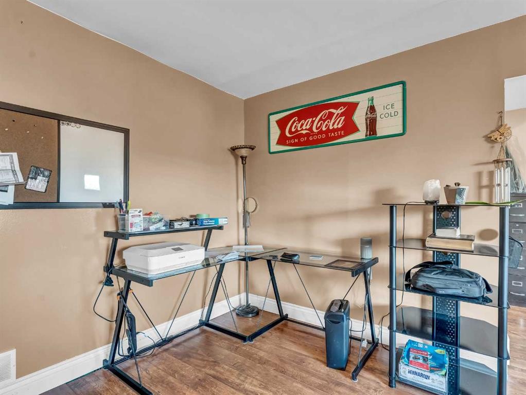 6-12006 Range Road 43, Rural Cypress County, AB - Indoor