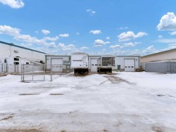 97 South West Drive SW Medicine Hat, AB T1B 4J6