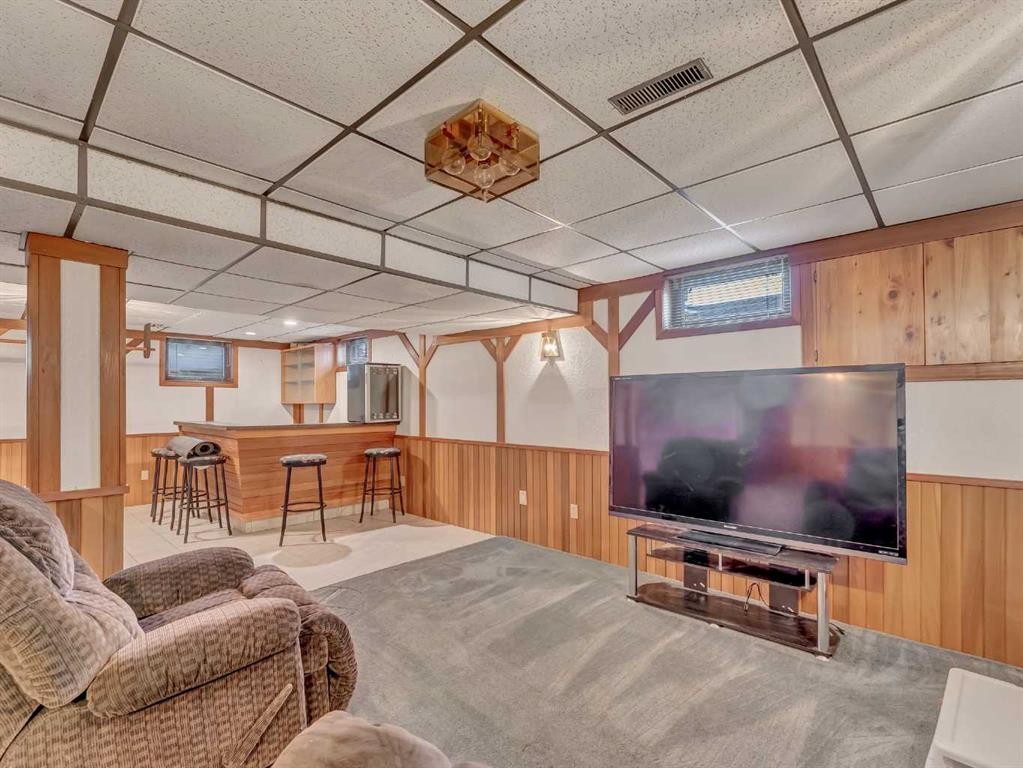 2210 Upland Drive Se, Medicine Hat, AB - Indoor