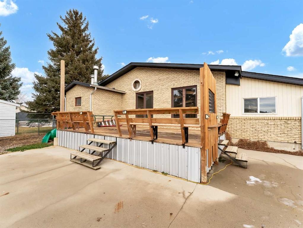 2210 Upland Drive Se, Medicine Hat, AB - Outdoor With Deck Patio Veranda With Exterior