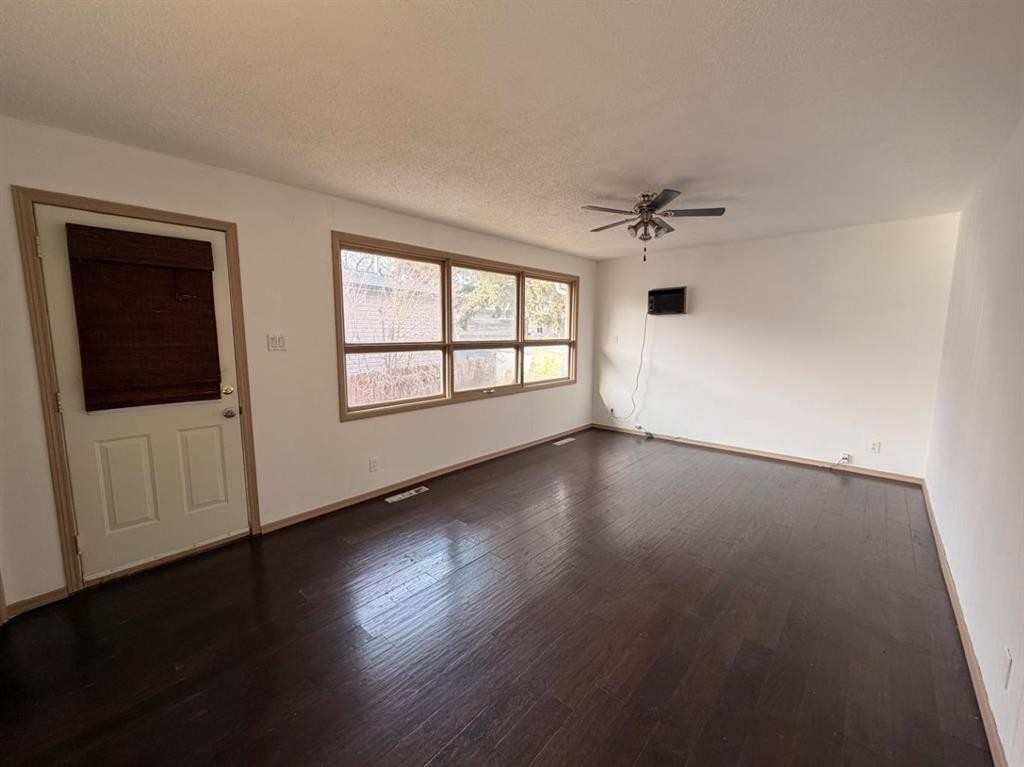 367 Beaufort Crescent Sw, Medicine Hat, AB