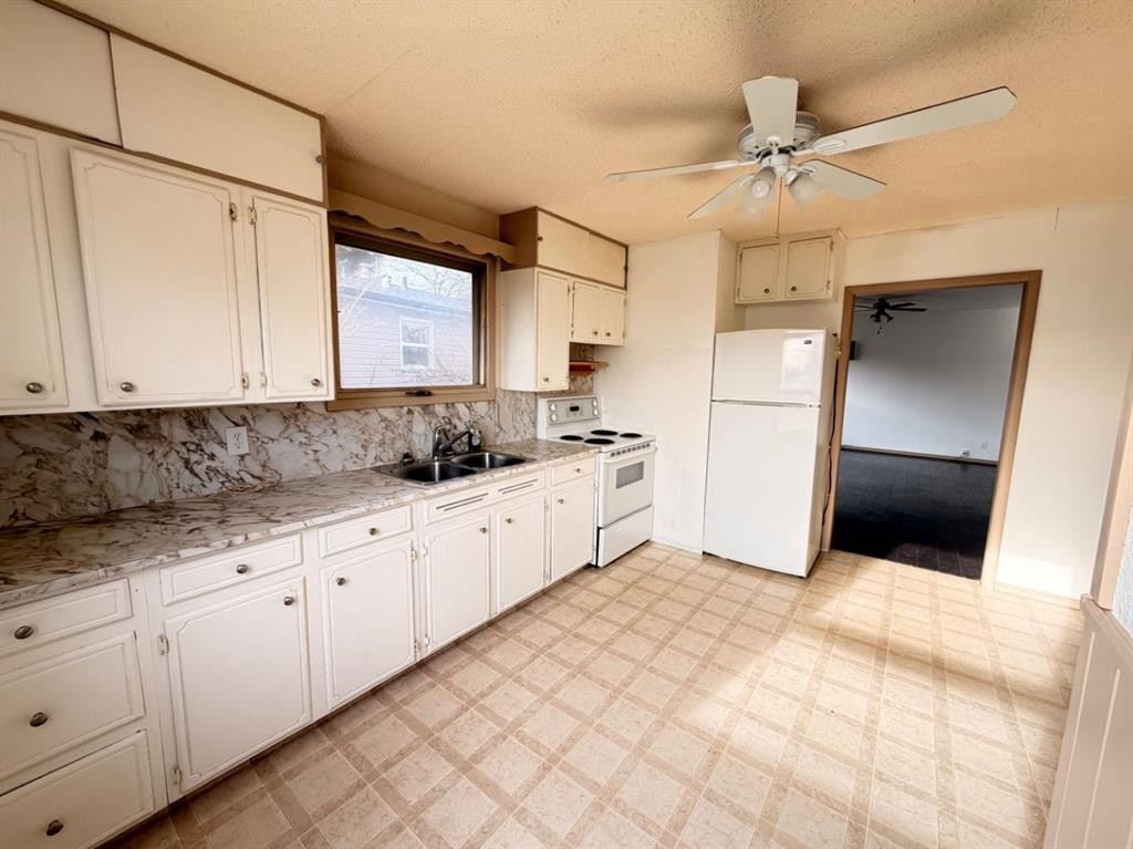 367 Beaufort Crescent Sw, Medicine Hat, AB