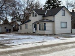 519B Allowance Avenue SE Medicine Hat, AB T1A 3E5