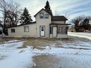519B Allowance Avenue Se, Medicine Hat, AB - Outdoor