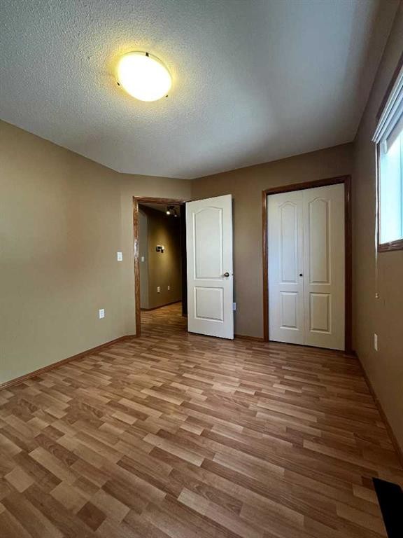 260 Sierra Drive Sw, Medicine Hat, AB - Indoor Photo Showing Other Room