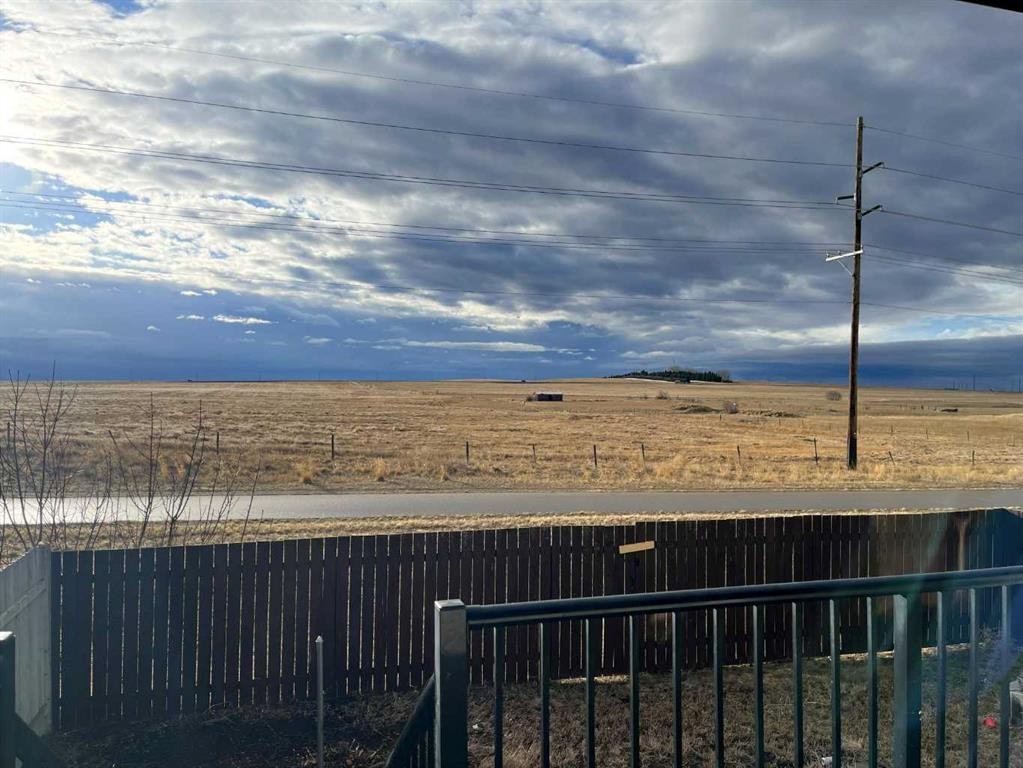 260 Sierra Drive Sw, Medicine Hat, AB - Outdoor With View