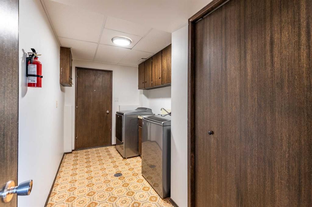 1321 19 Street Se, Medicine Hat, AB - Indoor