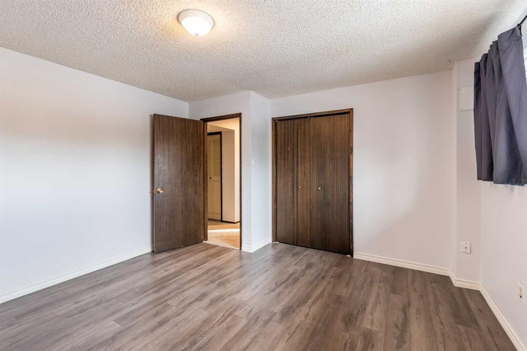 1321 19 Street Se, Medicine Hat, AB - Indoor Photo Showing Other Room
