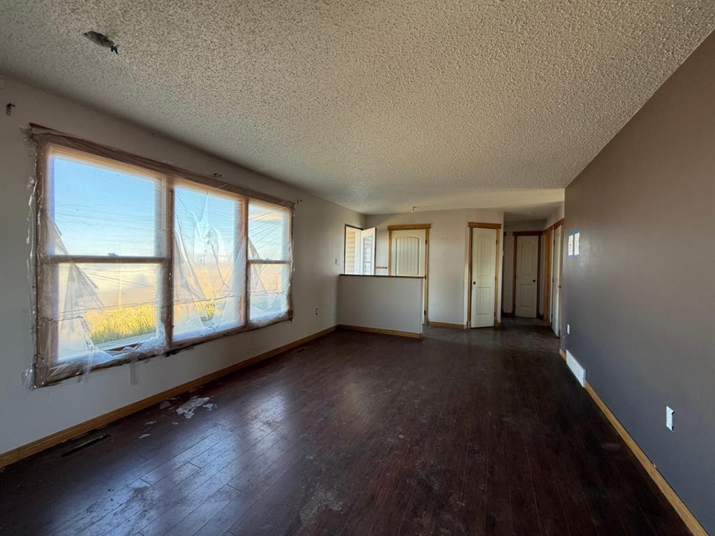 14515 Range Road 93, Rural Cypress County, AB - Indoor Photo Showing Other Room