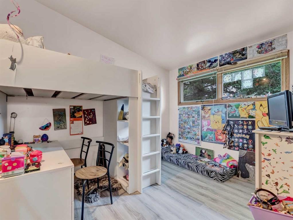 164 Muir Crescent Nw, Medicine Hat, AB - Indoor