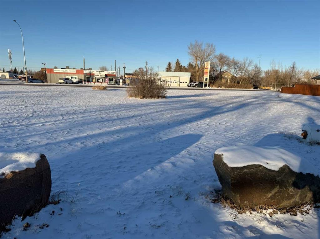 109 7 Avenue East, Bow Island, AB