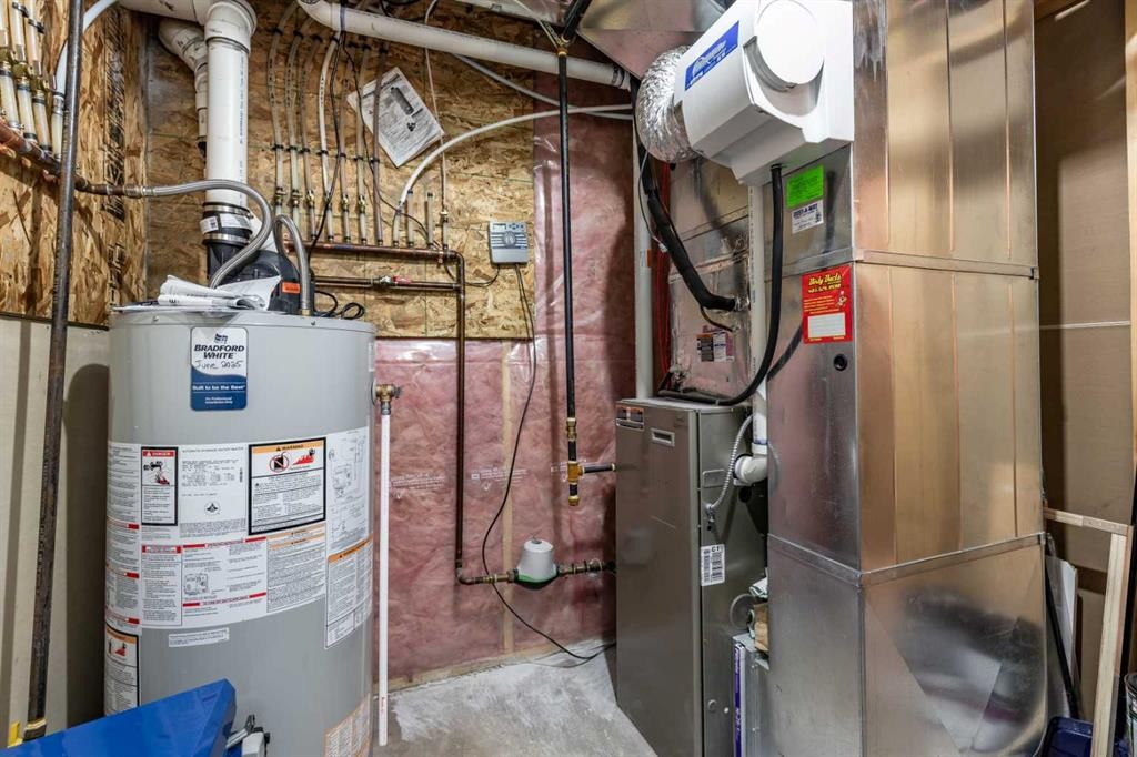 367 Ranchlands Boulevard Ne, Medicine Hat, AB - Indoor Photo Showing Basement