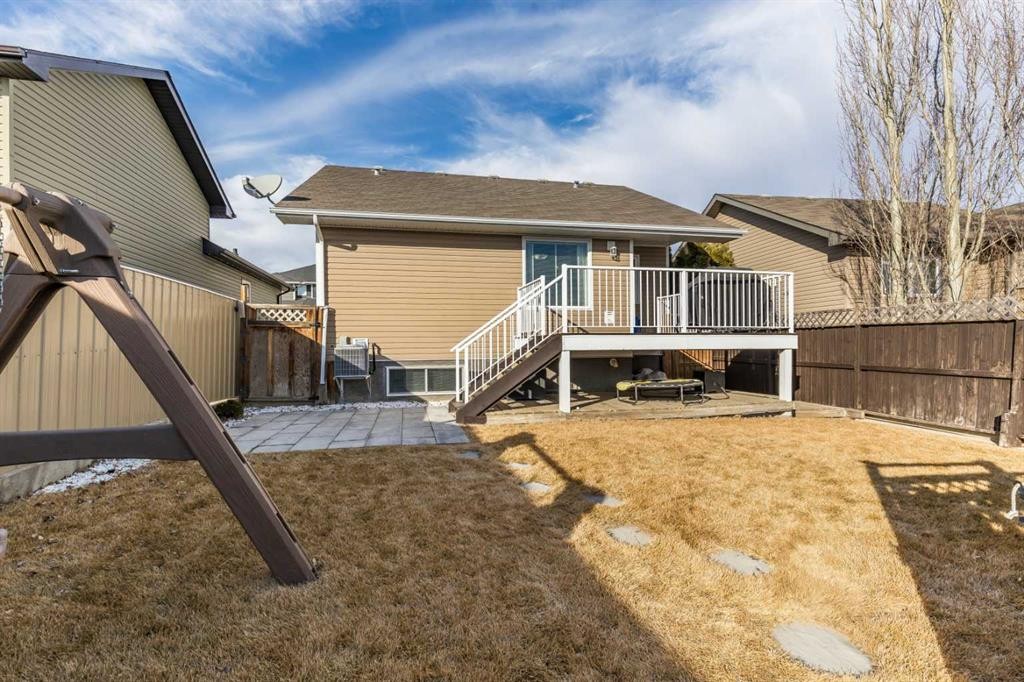 367 Ranchlands Boulevard Ne, Medicine Hat, AB - Outdoor With Deck Patio Veranda With Exterior